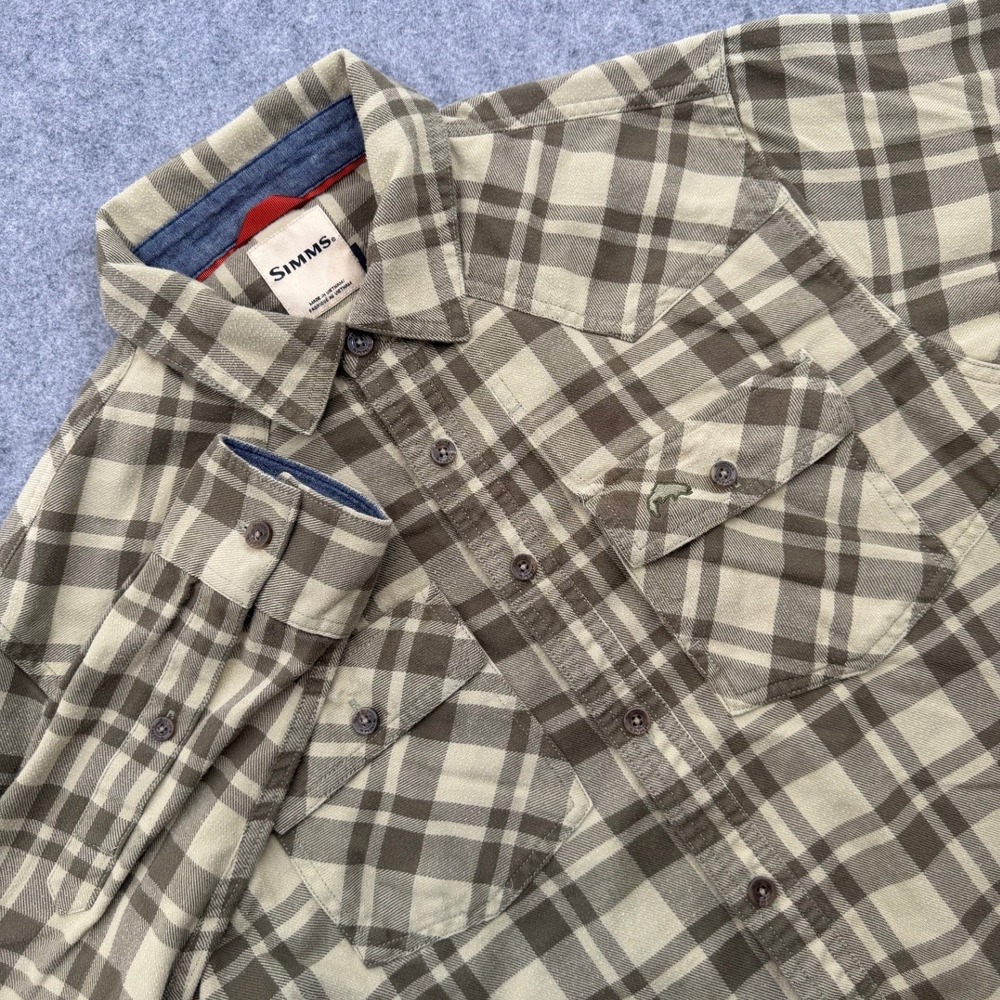 SIMMS Mens M Tan Brown Plaid Long Sleeve Button Up Flannel Shirt Outdoor Western